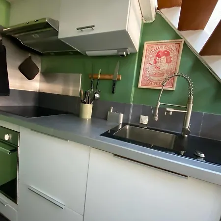 Au Coeur De La Apartment *